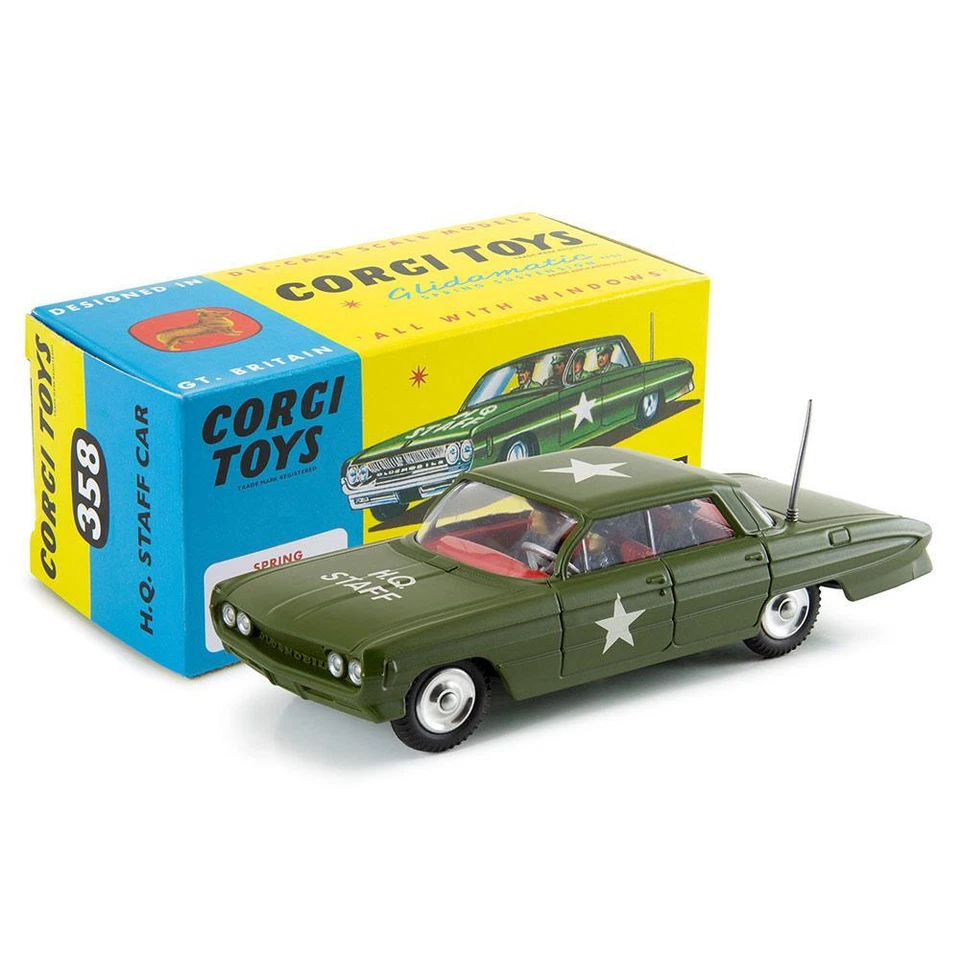 Corgi Model Club 358 - Oldsmobile 88 H Q Staff Car Diecast 4 Figures inc COA - Image 1 of 4