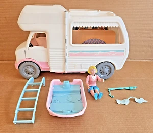Fisher Price Loving Family Vacation Camper 1998 w/ Boat, Ladder, Pole, Mom Doll - Picture 1 of 20