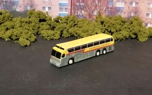 Continental Trailways bus in N scale by Brucast - Picture 1 of 4