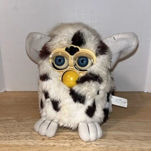 Vintage 1998 Tiger Electronics Furby 70-800 Snow Leopard Blue Eyes - Picture 1 of 9