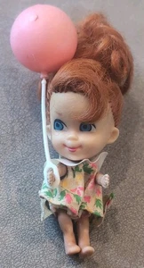 Mattel Liddle Kiddles #3515 Trikey Triddle Puppe mit rosa Ballon - Bild 1 von 5