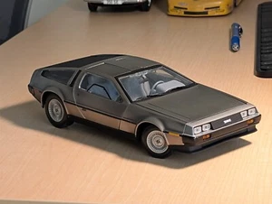 SUN STAR - 1981 DELOREAN DMC 12 LK - 1/18 DIECAST - Picture 1 of 12