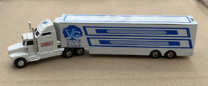 DIECAST SEMI TRUCK TRAILER - VINCE GILL - CMA ENTERTAINER OF YEAR - 1:96 SCALE
