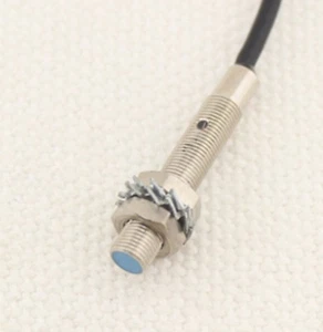 M5 NPN NO Inductive Proximity Sensor Switch 6-36 Vdc LJ5A3-1-Z/BX 5mm Barrel L30 - Picture 1 of 3