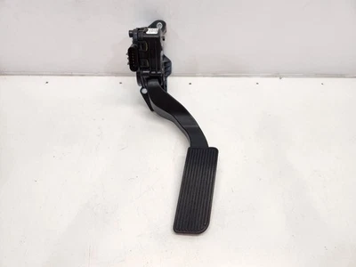 Chevrolet Silverado 1500 2016 (5,3 L/AT) pedal acelerador - DBW/conducción por cable Foto 1 de 4