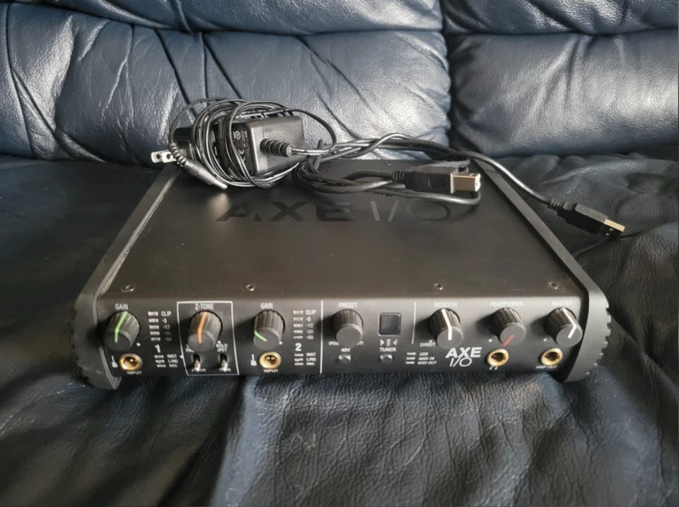 IK Multimedia AXE I/O Premium USB Guitar Audio/MIDI Interface - Bild 1 von 1