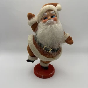 Babbo Natale Floccato Vintage 9" Ballando Sventolante Decorazione Natalizia Difetto Plastica* - Foto 1 di 13