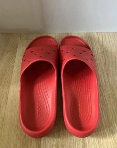 Crocs Clásico Hombre Sandalias Deslizables Plantilla Cojín, Talla 12, Rojo NUEVO - Imagen 1 de 7