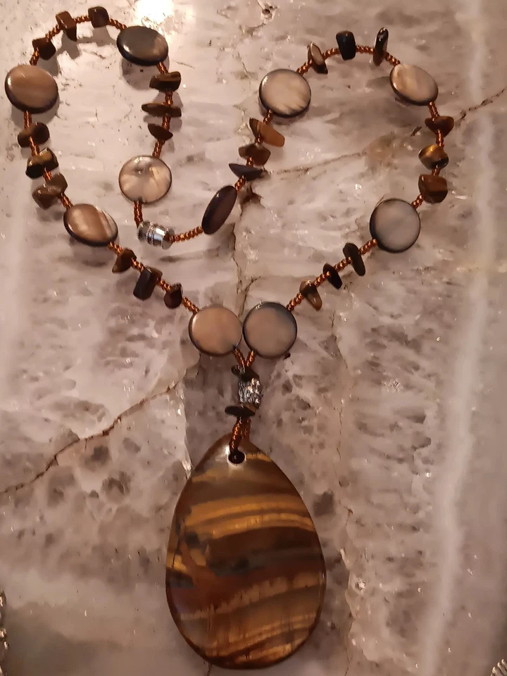  Vintage???ÚNICO Collar Artesanal Ojo de Tigre y Concha Colgante Lágrima Central Foto 1 de 4