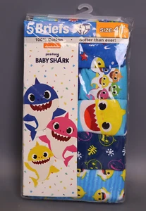 Baby Shark Boys' 5-Pack Briefs - blue/multi Size 4T - Picture 1 of 4