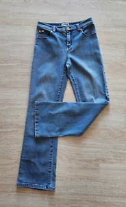 ST. JOHN SPORT Boot Cut Jeans Zip Stretch Medium Washed Blue Women's 2 (29") - Picture 1 of 9
