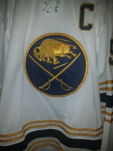 sabres gold jersey