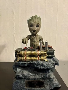 Beast Kingdom Groot - Photo 1/9