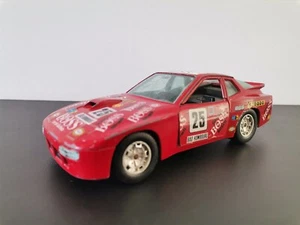 BURAGO 1/24 PORSCHE 924 TURBO - Foto 1 di 9