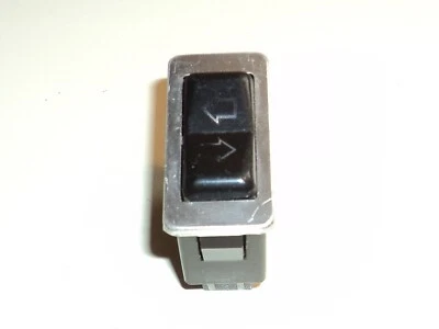 Renault R16 Peugeot 504 Genuine DAV power window switch switch window compteur - Image 1 of 3