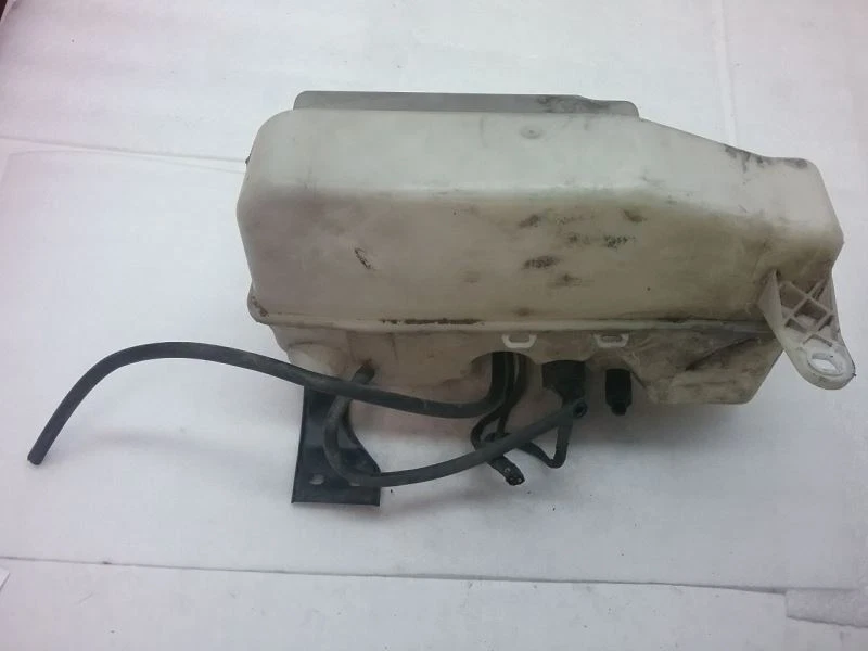 Overflow Coolant Reservoir Bottle Tank NO CAP 2002 BMW 745i 5-2-3P Foto 1 de 4