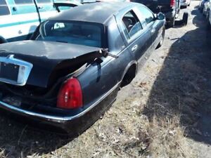 Passenger Side View Mirror Power Heated Fits 98-02 LINCOLN & TOWN CAR 1327243