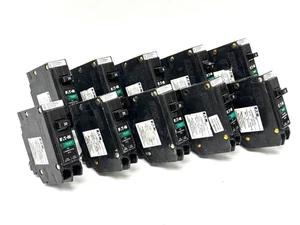 10PK Eaton BRP120AF 20A combinación de un solo polo AFCI interruptor enchufable neutro - Imagen 1 de 9
