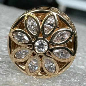 NEW❗️PANDORA 14 Yellow Gold Cz Opulent Marquise Flower Clip Charm 757639CZ❗️ - Picture 1 of 6
