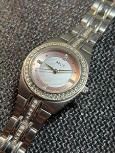 Relic By Fossil Women’s Watch Silver Tone Wristwatch Untested Parts Or Repair - Picture 1 of 14