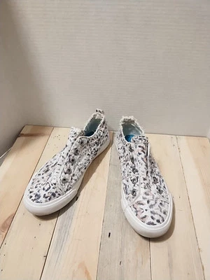 Blowfish Malibu sneaker  White Rainforest Leopard Slip On 9.5 - Image 1 of 4