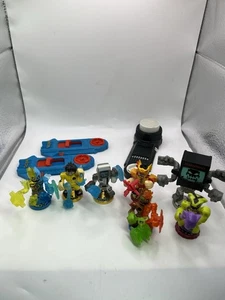 Legends Of Akedo Ultimate Arcade Warriors Action Figure Lot Of 7 - Picture 1 of 3