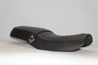 1981-1982 Kawasaki KZ1000 CSR LTD K1 K2 classic motorcycle seat CODE: L1631 - Image 1 of 4