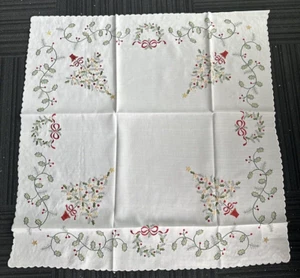 CHRISTMAS TOPPER HOLLY TREE EMBROIDED 85CM X 85CM SPECIAL $29.95 - Picture 1 of 5