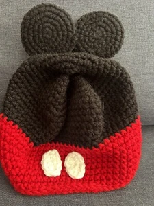 Mickey Mouse Red Black Baby Hand Knit Winter Hat Cap Sequin Ears Red - Picture 1 of 3