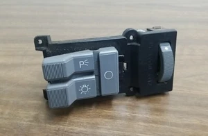 1990-1994 GMC Chevrolet C/K Headlight Dimmer Switch OEM. 15693540 - Picture 1 of 6