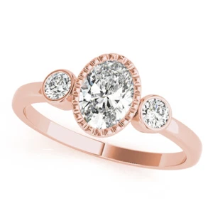 Oval Forever One Moissanite Three Stone Bezel Set Engagement Ring 14k Pink Gold - Bild 1 von 4