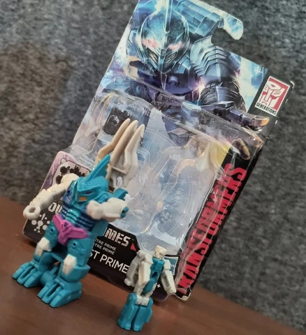 Transformers Generation Power Of The Primes  Legend Alchemist Prime Submarauder Cover