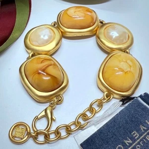GIVENCHY Chunky Bracelet Bangle Gold Unused - Picture 1 of 7