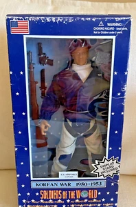 Sealed New Soldiers Of The World Korean War US Airforce Captain Figure - Picture 1 of 5