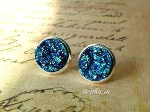 12mm Azul Turquesa Verde Druzy Brillo Redondo Resina Cabujón Pendiente de Tachón - Imagen 1 de 3