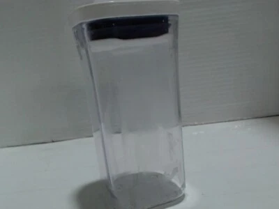 UsedGood_OXO Good Grips POP Container - Airtight_Clear_Sz0.5 Qt - Square - Candy - Image 1 of 4