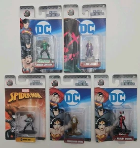 DC & Marvel Nano MetalFigs Figure Lot — 5 Sealed Mini Figures (Green Lantern,... - Picture 1 of 2