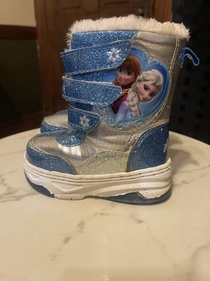 Botas de nieve de invierno Frozen para niña pequeña talla 7 azul/blanco/plateado copo de nieve brillo Foto 1 de 4