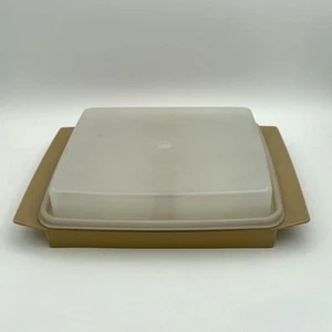Vintage Tupperware Tan Deviled Egg Keeper Carrier Tray Container 723-3 with Lid - Picture 1 of 5