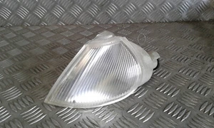 Clignotant avant gauche - RENAULT Megane I (1) Phase 1 - 7700820126 - Picture 1 of 4