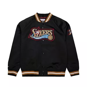 Philadelphia 76ers Mitchell & Ness Black Heritage Lightweight Satin Jacket - Bild 1 von 4