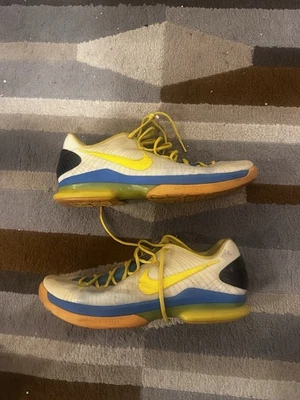 KD 5 Elite Playoff Size 11.5 NO SEPARATION - Image 1 of 4