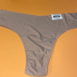 SPANX MESH NUDE THONG / 2X/ MSRP $20 - Picture 1 of 4