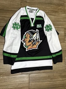 North Dakota Fighting Sioux NCAA Hockey Colosseum Black Jersey Size S / Small - Picture 1 of 3