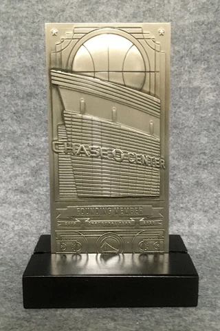 Golden State Warriors Chase Center Founding Member Commemorative Plaque in Box Cover