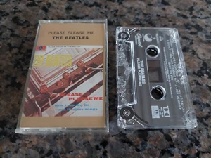 THE BEATLES K7  " Please Please me " CAPITOL Canada - Picture 1 of 4
