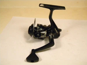Shakespeare Alpha 20 USP225 Ultra light spinning reel - Foto 1 di 5