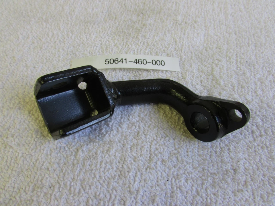 SOPORTE ESTRIBO DELANTERO IZQUIERDO HONDA CB650 80-81 HONDA CB650C 650 LH NUEVO 80-82 Foto 1 de 1