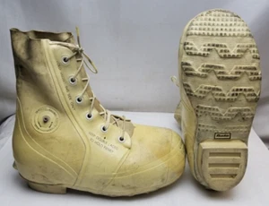 BATA Cold Weather -30° White MICKEY MOUSE BUNNY BOOTS w/ Valve Snowmobile 9 REG - Picture 1 of 7