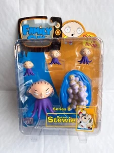 NEU UND VERPACKT Mezco Toyz Family Guy Serie 2 Mutant Stewie Griffin Spielzeug Actionfigur - Bild 1 von 7